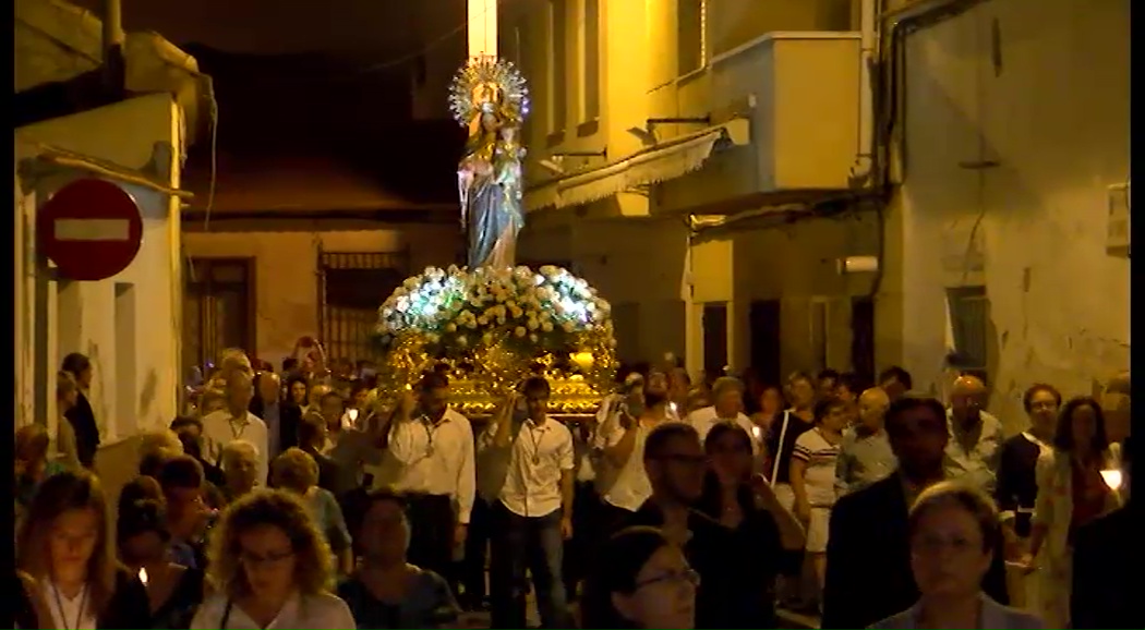 Procesión de la Vírgen del Rosario en La Mata